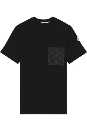 Moncler T-Shirt in - . Size S (also in ).