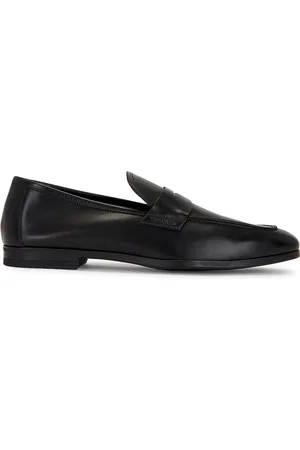 Tom Ford Smooth Leather Sean Penny Loafer in - . Size 8 (also in 9).
