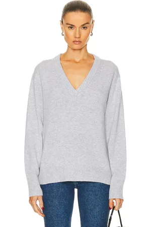 Guest In Residence The V Sweater in - Grey. Size L (also in XS).