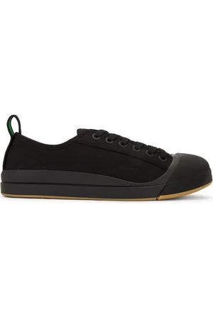 Bottega Veneta Vulcan Low Top Sneaker in - . Size 44 (also in ).
