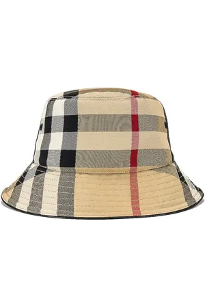 Burberry Check Bucket Hat in - Beige. Size L (also in M, S).