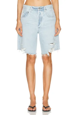 Citizens of Humanity Ayla Short in - Denim-Light. Size 23 (also in 24, 25, 26, 27, 28).
