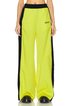 Moncler X Adidas Sweat Bottoms in - Yellow. Size XXS (also in ).