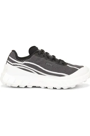 Norda The 002 Sneaker in - Black. Size 6 (also in 7, 7.5, 8).