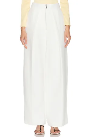 Khaite Marine Pant in - White. Size 2 (also in 4, 8).
