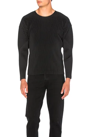 Issey Miyake Long Sleeve Tee in - . Size 2 (also in 3, 4).