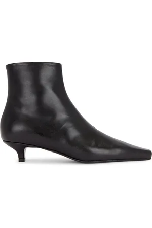 Totême The Slim Ankle Boot in - . Size 36 (also in 37, 38).