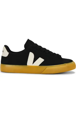 Veja Campo Bold in - Black. Size 40 (also in 42, 44).