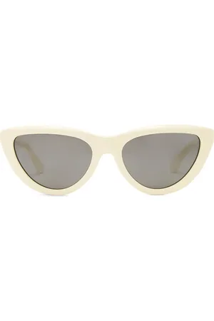 Burberry Cat Eye Sunglasses in - Cream. Size all.