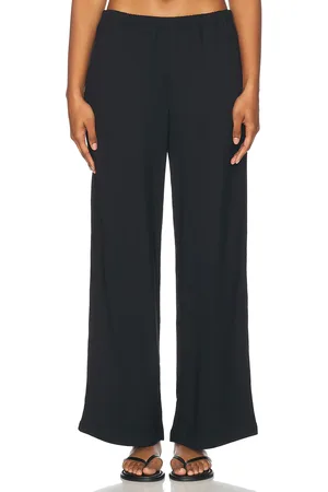 Solid The Monaco Pant in - Black. Size L (also in S).