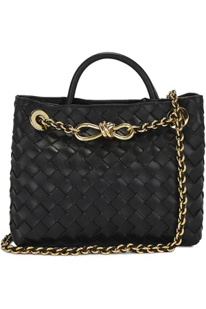 Bottega Veneta Small Andiamo Chain Bag in - Black. Size all.