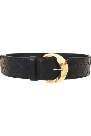 Bottega Veneta Essential Twist Belt in - Black. Size 65 (also in ).