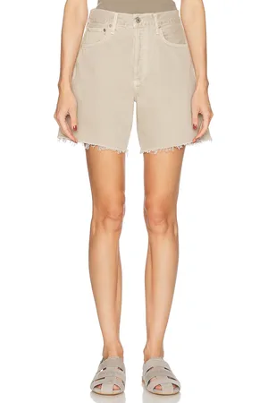 Citizens of Humanity Marlow Long Vintage Short in - Beige. Size 32 (also in ).