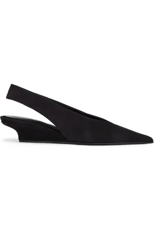 Totême The Wedge Heel Slingback in - . Size 39 (also in ).