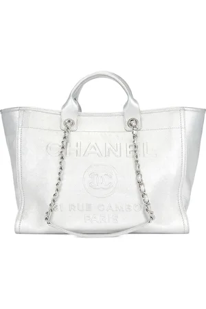 CHANEL Deauville MM Tote Bag in - Metallic . Size all.