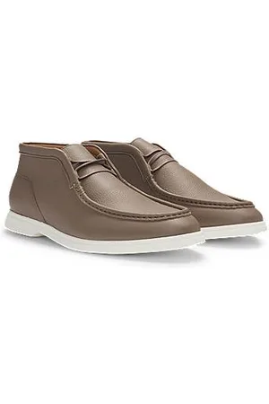 HUGO BOSS Desert boots in tumbled leather with apron toe