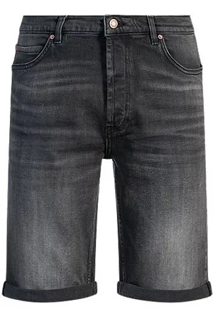 HUGO BOSS Tapered-fit shorts in black comfort-stretch denim