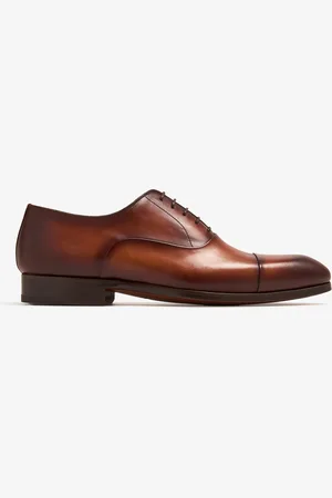 Magnanni Leather Oxford shoes