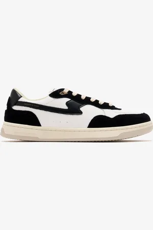Stepney Workers Club Pro Cup 01 S-Strike sneakers
