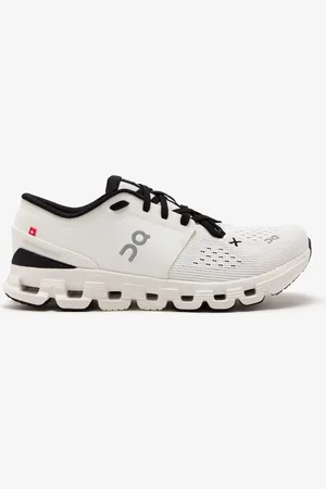 On Running Cloud X 4 sneakers