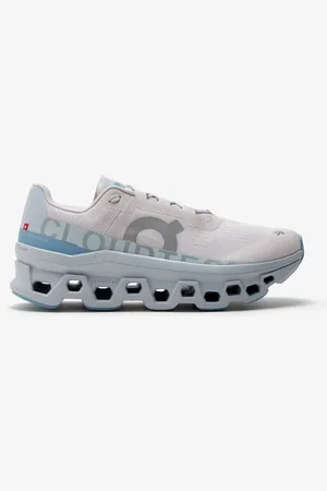 On Running Cloudmster sneakers