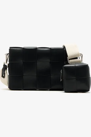 Bottega Veneta Cassette versatile strap bag