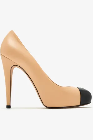 CHANEL CC Cap toe pumps