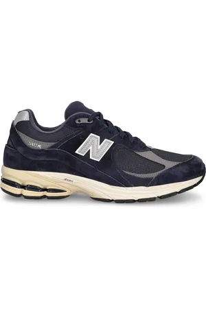 New Balance 2002 Sneakers