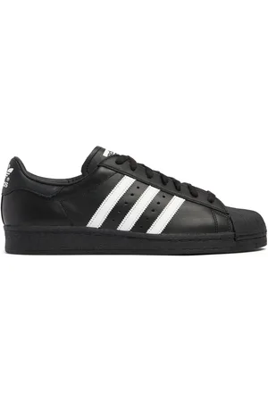 adidas Superstar 82 Sneakers