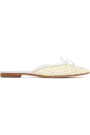 Manolo Blahnik 10mm Ballerimu Lace Mules