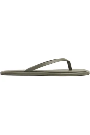St Agni 5mm Leather Flip Flop Sandals
