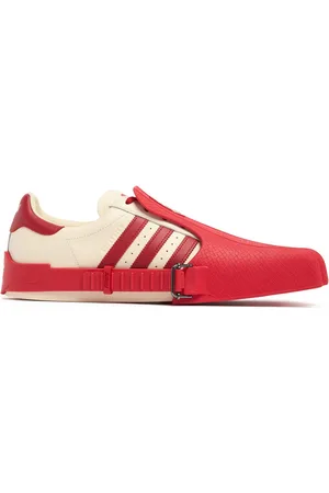 adidas Avavav Superfinger Superstar Sneakers