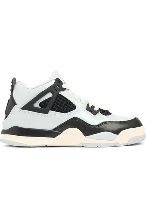 Jordan 4 Retro Sneakers