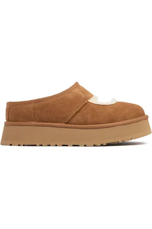 UGG 44mm Bea Shearling & Suede Mules