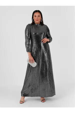 Alía Plus Size Evening Dress