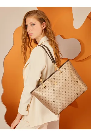 Pierre Cardin Shoulder Bags