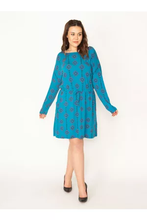 sans Plus Size Dress