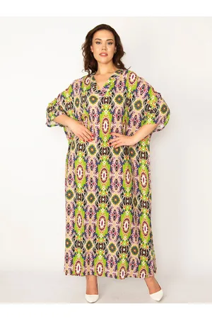 sans Plus Size Dress
