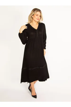 sans Plus Size Dress