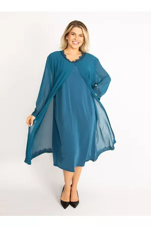 sans Plus Size Dress
