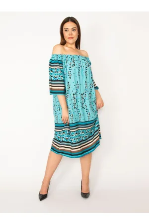 sans Plus Size Dress