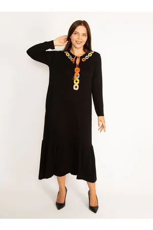 sans Plus Size Dress