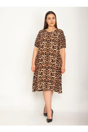 sans Plus Size Dress