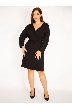 sans Plus Size Dress