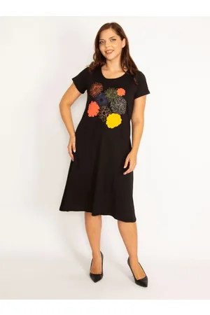 sans Plus Size Dress