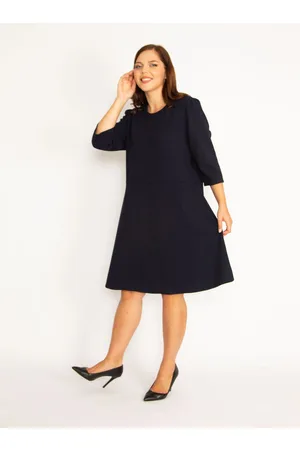 sans Plus Size Dress