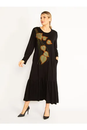 sans Plus Size Dress