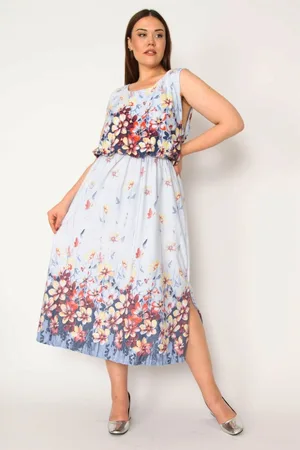 sans Plus Size Dress