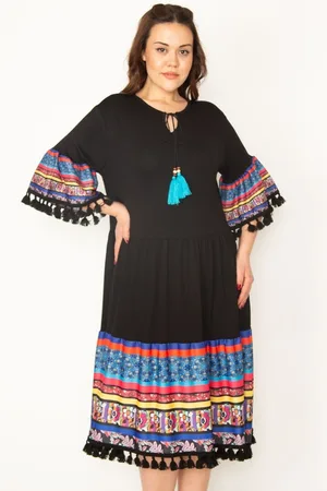 sans Plus Size Dress