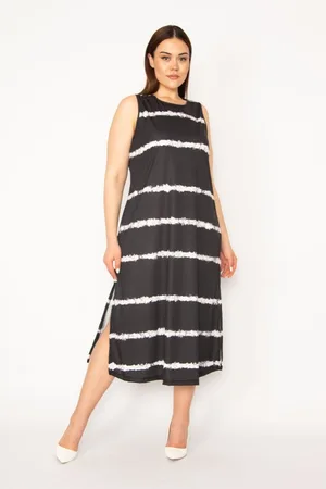 sans Plus Size Dress
